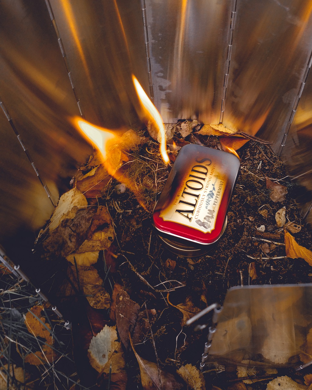 How to Make Char Cloth (Super Effective Survival Tinder)