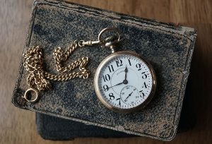 How to Wear Pocket Watch?