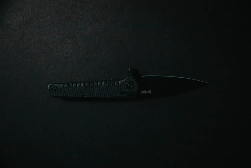 knife