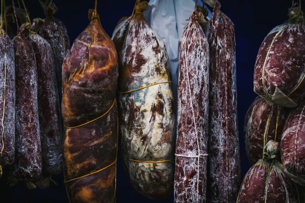 Recipe: How to Dry and Smoke Meat in the Wild: 4 Primitive Preservation Methods