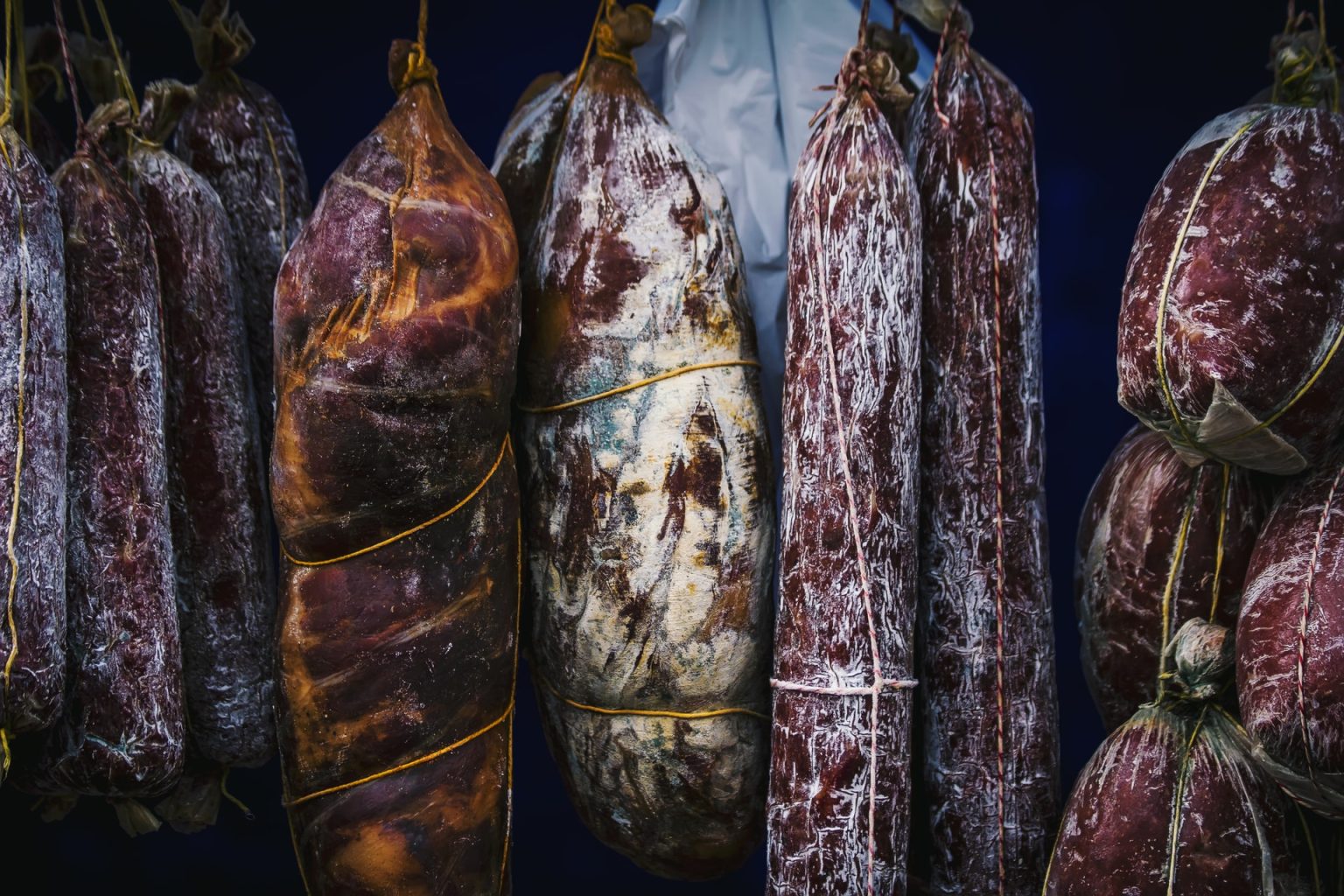How to Dry and Smoke Meat in the Wild